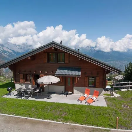 Chalet Riquet - Ski-in/out - Luxe Villa Zermatt