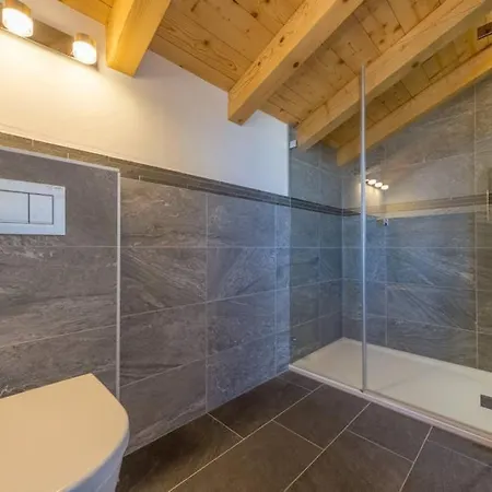 Chalet Riquet - Ski-in/out - Luxe Villa Zermatt